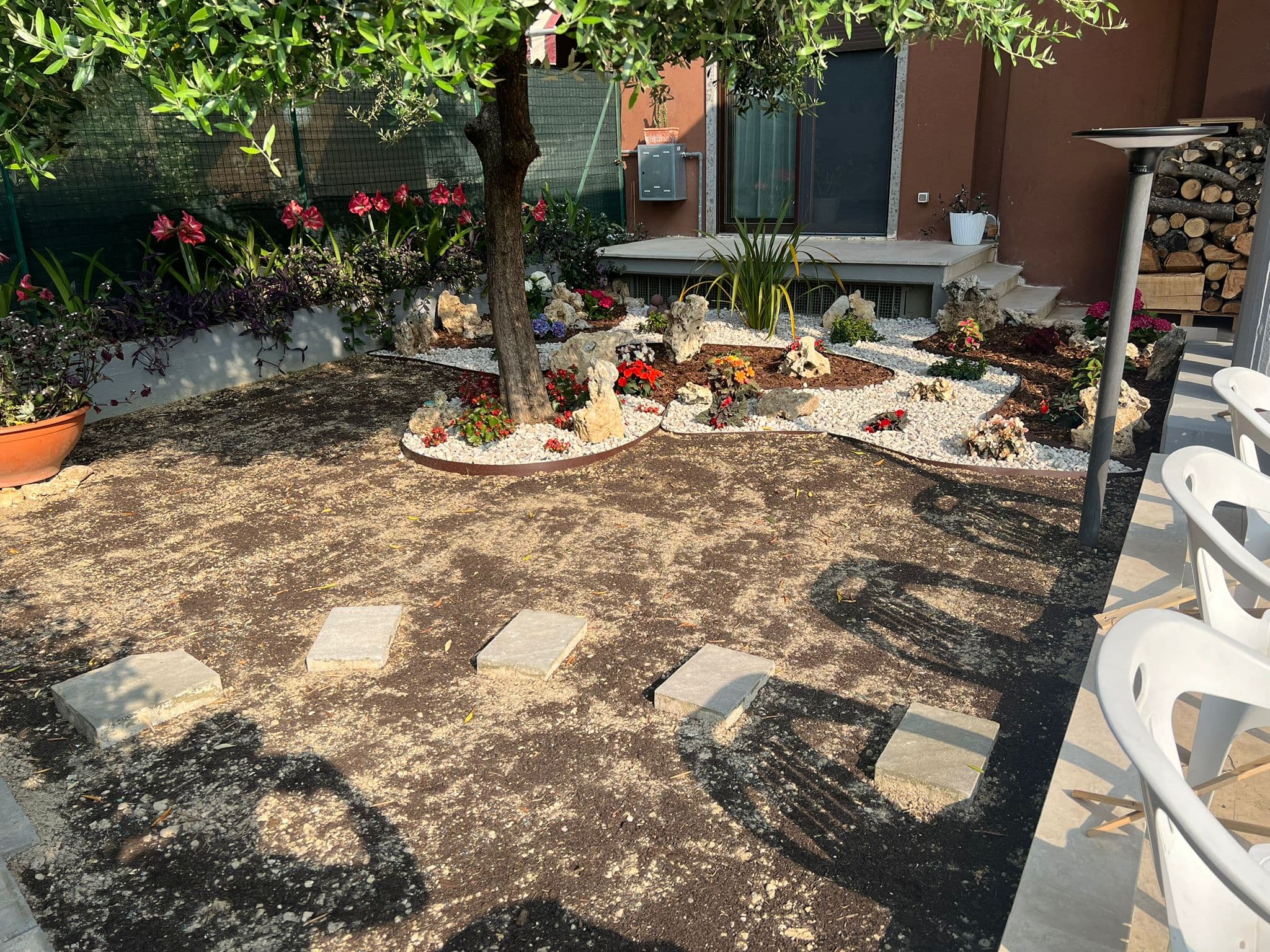 Lavoro professionale di giardinaggio 7